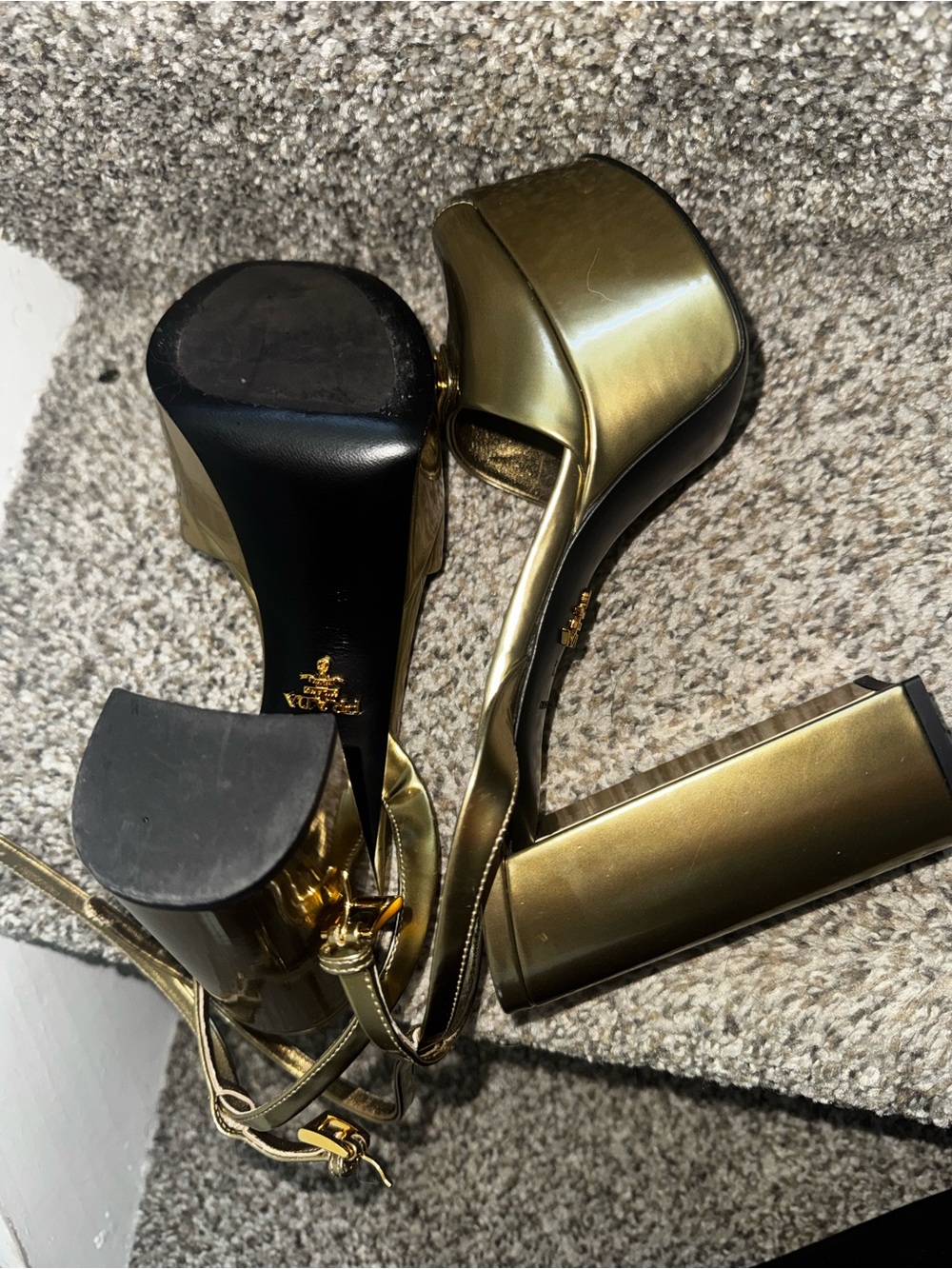 Prada Metallic Gold Slingback Heeled Sandals - Picture 4 of 5